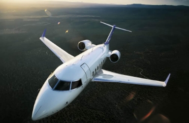 Off-Market 2015 Challenger 605